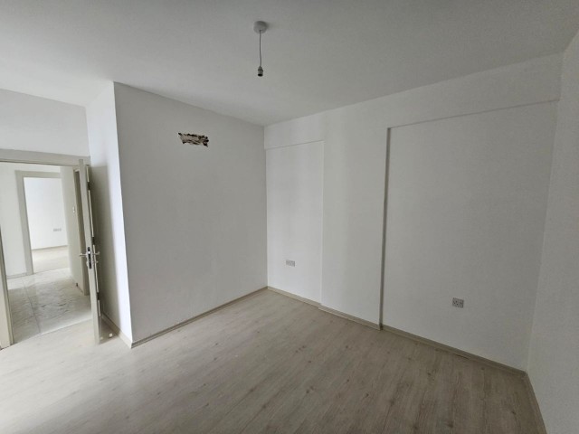 KYRENIA CENTER 3+1 NEUE WOHNUNG ZU VERKAUFEN (160224Ay01)