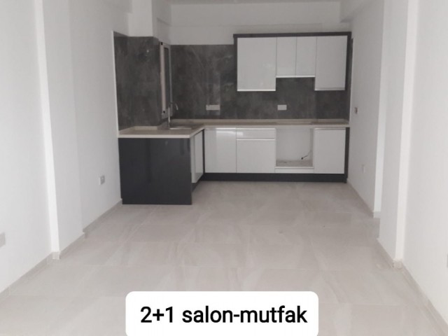 Alsancak merkez 2+1 satılık daıre