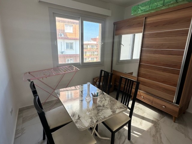 Iskele 2+1 flat for sale furnished