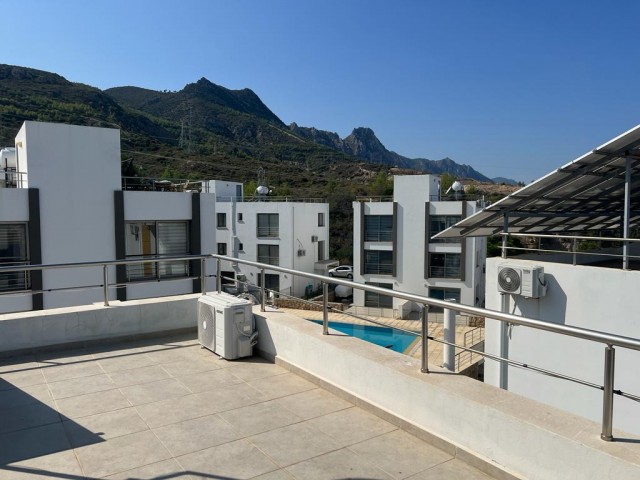 3+1 Villa zu vermieten mit Gemeinschaftspool in der Nähe des Zentrums von Kyrenia, Ciklosa