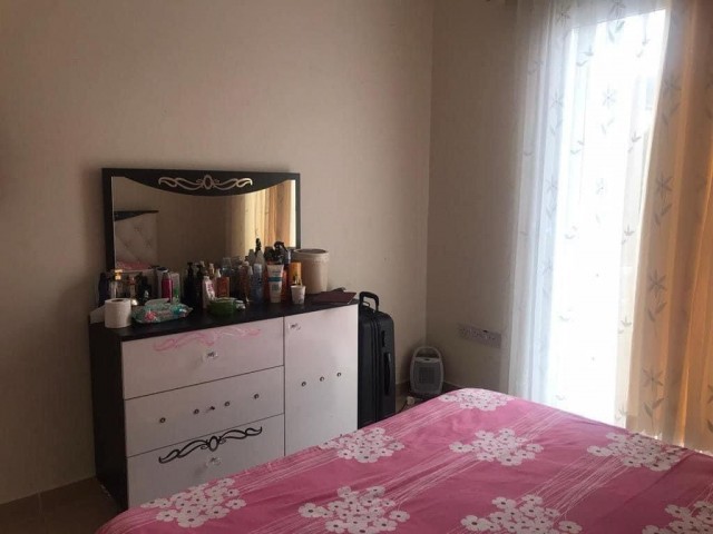 FOR SALE GIRNE ALSANCAK 3+1 FURNISHED FLAT SITE WITH POOL (010324ZN01)