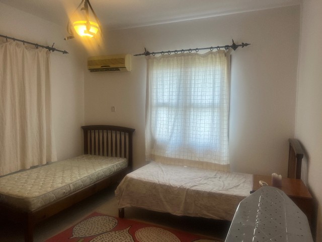 Yesiltepe 3+1 ozel havuzlu kiralik villa