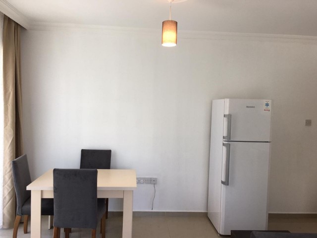 Kyrenia Zentrum 2+1 Wohnung zu vermieten