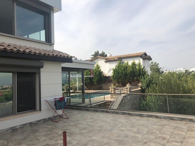 Villa For Sale in Çatalköy, Kyrenia