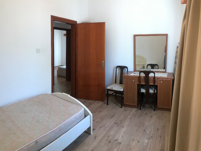 Dereboyu’nda Cadde Üzeri 3+2 Full Eşyalı Çok Bakımlı Daire 