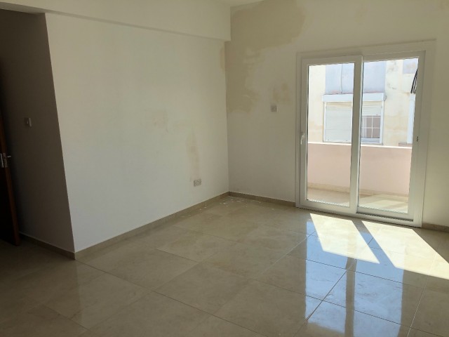 Flat To Rent in Köşklüçiftlik, Nicosia