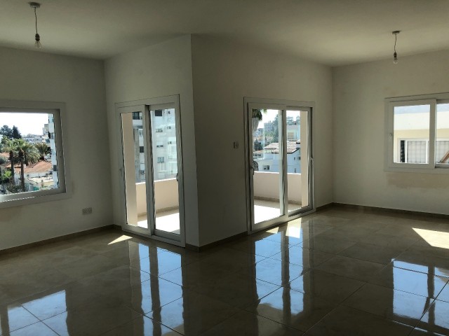 Flat To Rent in Köşklüçiftlik, Nicosia