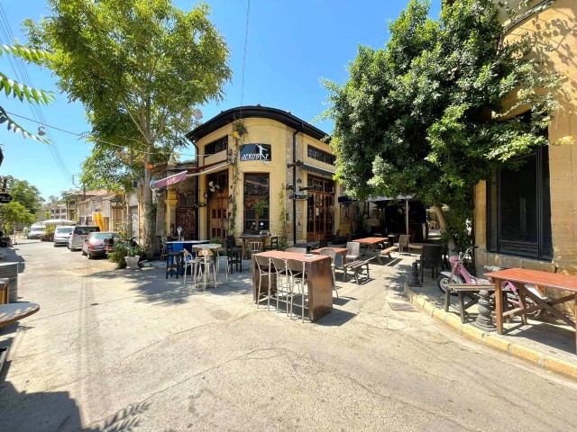 EIN GESCHÄFT ZU VERMIETEN direkt neben Bandabulya und Bedesten in Nikosia Surlariçi, das als Bar und Café genutzt werden kann!