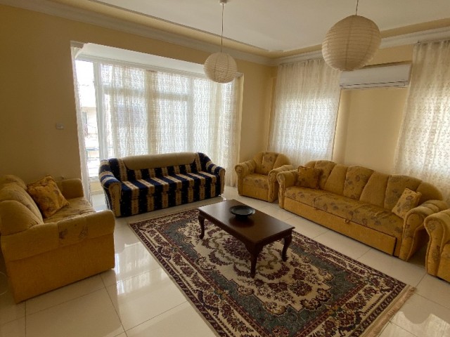 Flat To Rent in Küçük Kaymaklı, Nicosia