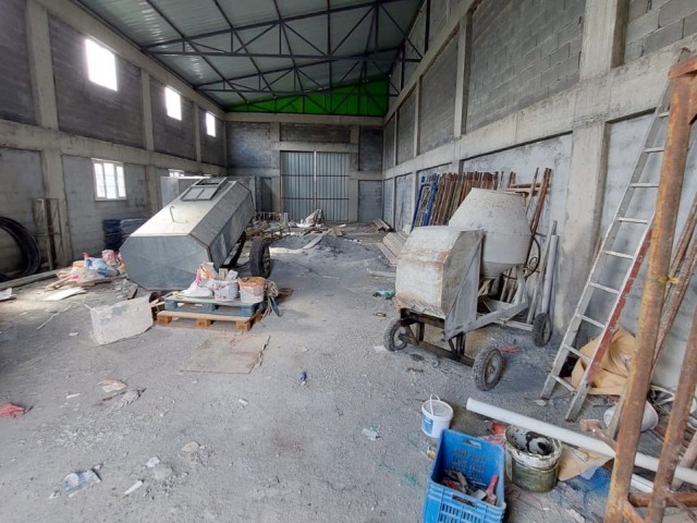 Commercial For Sale in Nicosia Alayköy Industrial Zone ** 