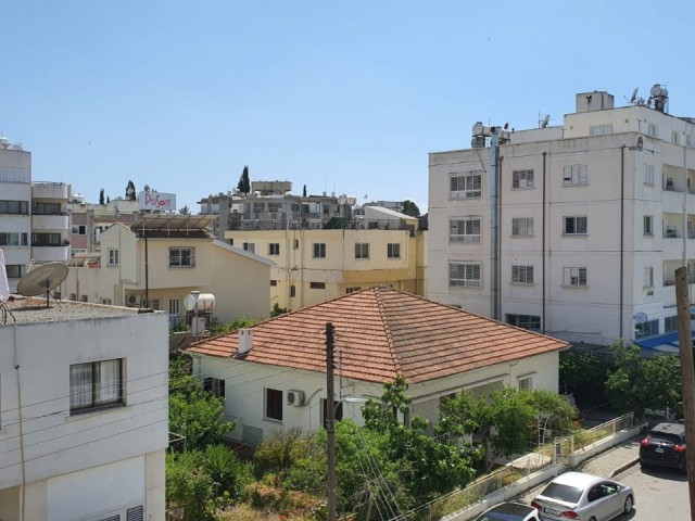 2+1 APARTMENT ON DEREBOYU STREET IN NICOSIA ** 