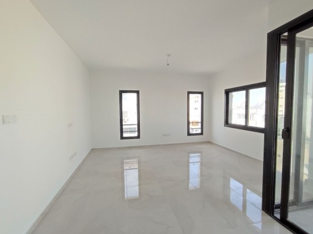 Ortaköy'de Satılık Lüks 3+1 ve 2+1 Penthouse Daireler