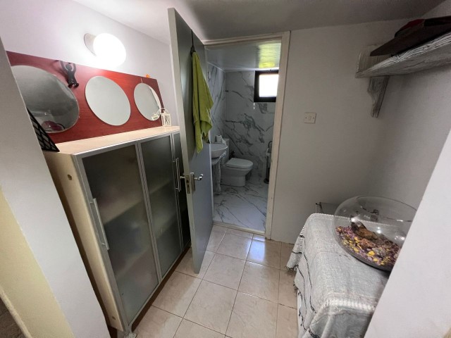3 Schlafzimmer Doppelhaus mit Garten zum Verkauf in Nikosia kleines Kaymakli ** 