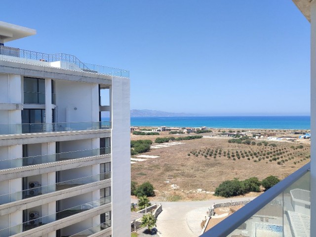 1+1 Türkische Kokanli Wohnung mit Blick auf das Meer und den Berg in Lefke Gaziveren Möbliert **  ** 