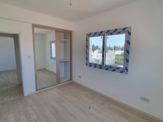 LEFKOŞA K.KAYMAKLI'DA SATILIK 2+1 APARTMAN DAİRESİ