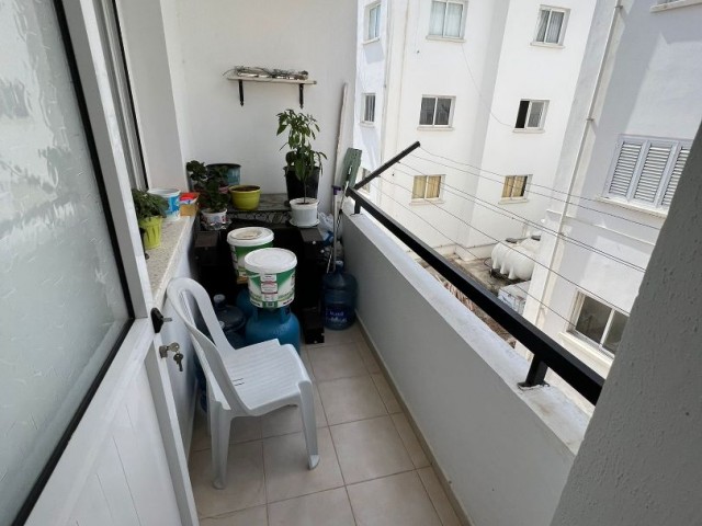 Lefkoşa Hamitköy Bölgesinde SATILIK 3+1 Apartman Dairesi