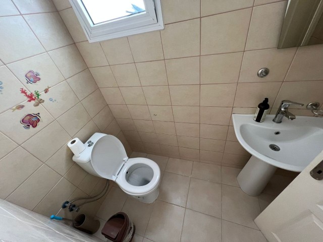 Lefkoşa Hamitköy Bölgesinde SATILIK 3+1 Apartman Dairesi