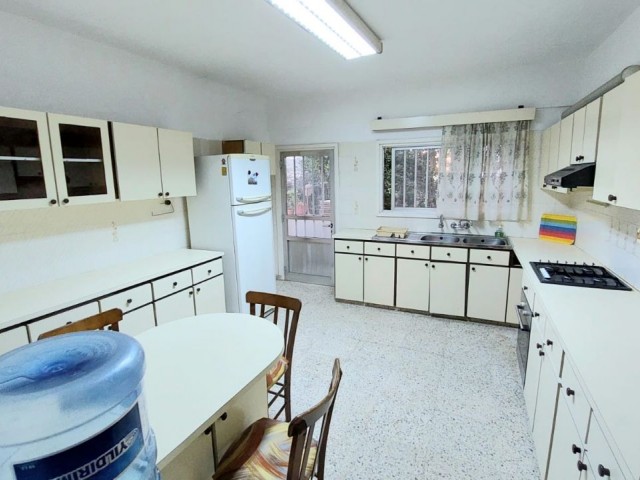 Detached House For Sale in Gönyeli, Nicosia