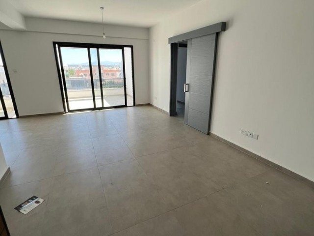 Gönyeli’de Türk Koçanlı Satılık 2+1 Lüks Penthouse