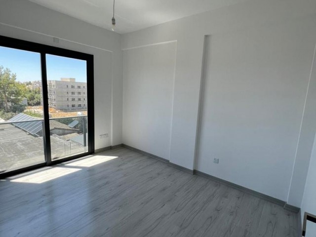 Gönyeli’de Türk Koçanlı Satılık 2+1 Lüks Penthouse