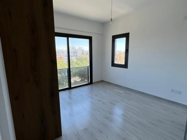 Penthouse Kaufen in Gönyeli, Nikosia