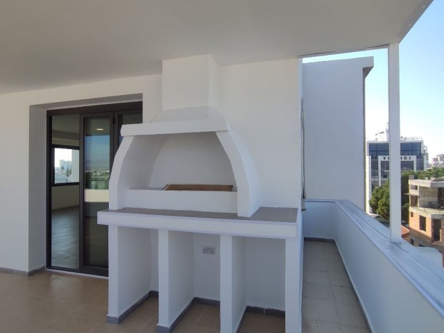 Penthouse To Rent in Yenişehir, Nicosia