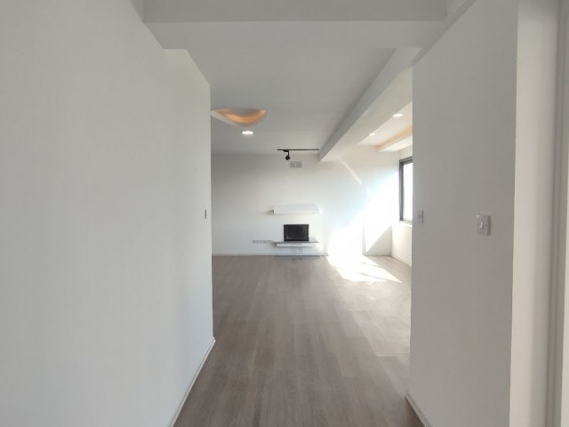 Penthouse To Rent in Yenişehir, Nicosia