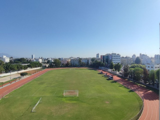 пентхаус Арендовать in Yenişehir, Лефкоша