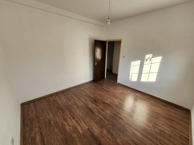 Zu verkaufen in Nicosia Taşkınköy Region 3 + 1 Cost-Free Duplex Sozialwohnung!