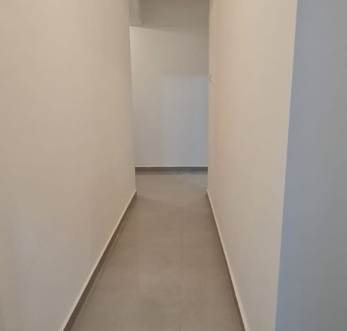 Neu fertiggestellte, voll möblierte 1+1 Wohnung zum VERKAUF in Nicosia Gönyeli!