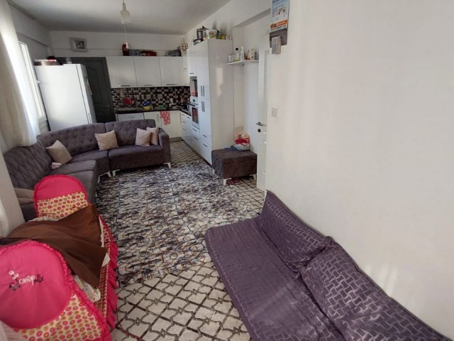 Flat For Sale in Küçük Kaymaklı, Nicosia