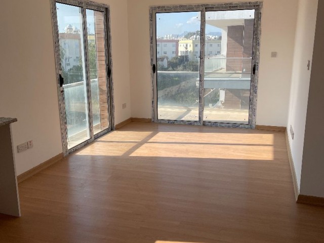 2+1 Turkish Title Flat for Sale in Küçük Kaymaklı, Nicosia!