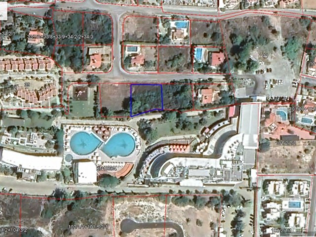 Grundstück zum Verkauf in der Region Kyrenia Çatalköy, geeignet für den Villenbau