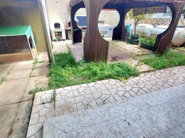 Semi-detached Villa with Large Garden for Sale in Nicosia Hamitköy Area