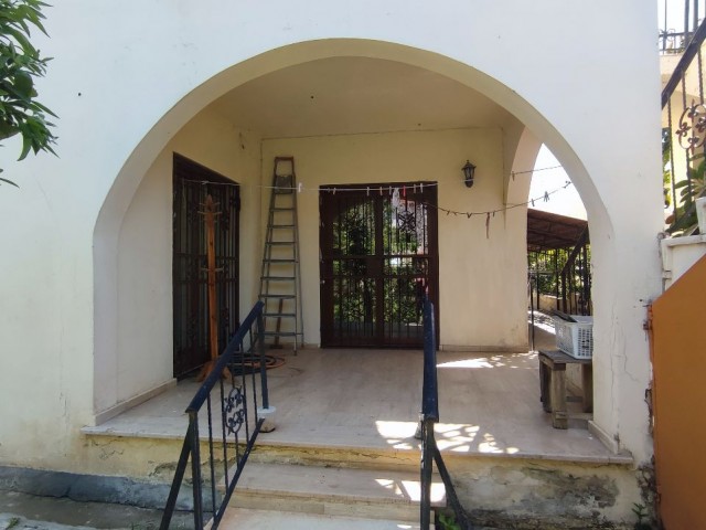 Freistehende Villa zum Verkauf in Hamitköy, Nikosia