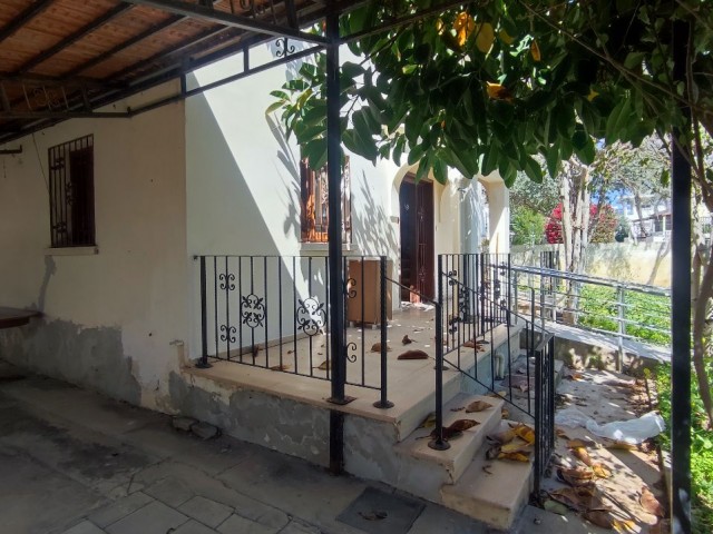 Freistehende Villa zum Verkauf in Hamitköy, Nikosia