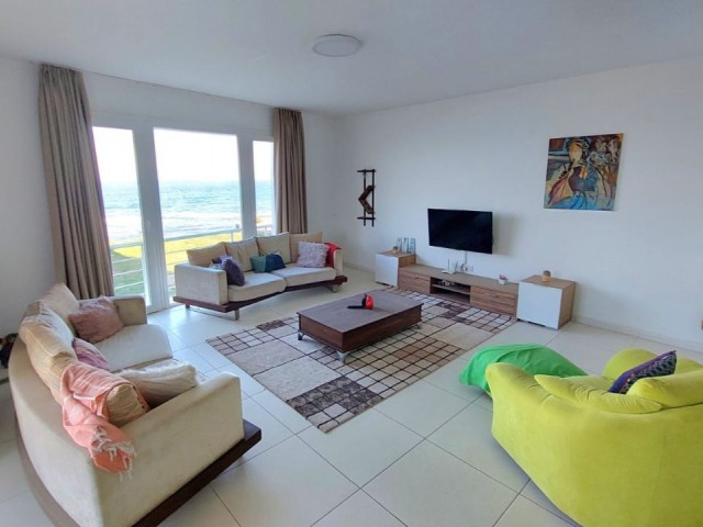 Fully Furnished 3+1 Flat for Sale in a Site with Sea View in Famagusta Gülseren