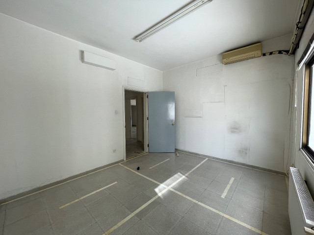 4+1 Flat for Commercial Rent Right Opposite of Nicosia State Hospital