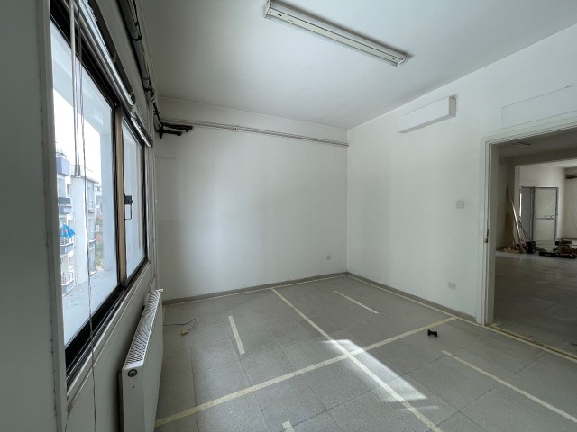 4+1 Flat for Commercial Rent Right Opposite of Nicosia State Hospital