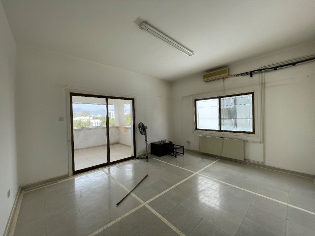 4+1 Flat for Commercial Rent Right Opposite of Nicosia State Hospital