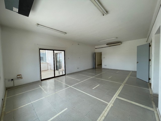 4+1 Flat for Commercial Rent Right Opposite of Nicosia State Hospital