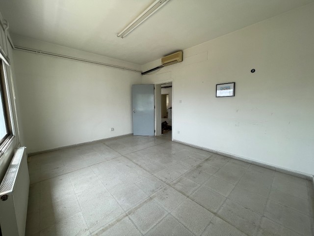 4+1 Flat for Commercial Rent Right Opposite of Nicosia State Hospital