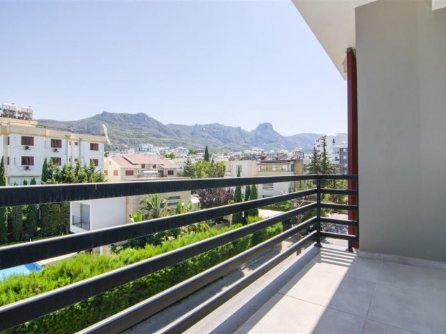 Girne Merkezde Satılık Lux Daire