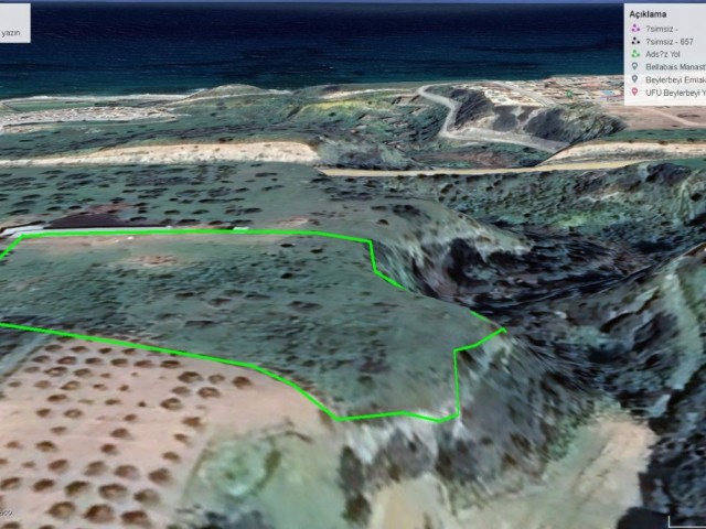 LAND SUITABLE FOR SITE CONSTRUCTION IN ESENTEPE BAHÇELI