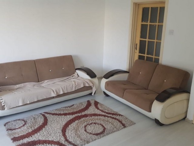 ORTAKÖY BÖLGESİNDE 2+1 ESYALI KİRALIK DAİRE ( 3 AY)