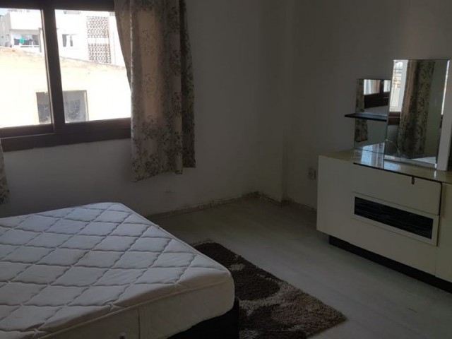 ORTAKÖY BÖLGESİNDE 2+1 ESYALI KİRALIK DAİRE ( 3 AY)