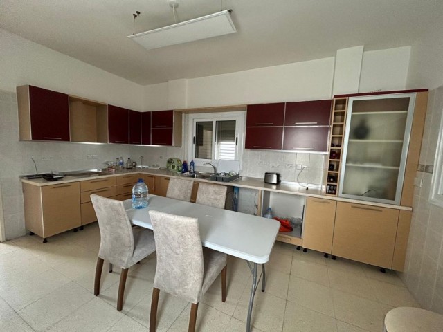 3+1 VILLA WITH LARGE GARDEN FOR SALE IN KYRENIA BOSPHORUS AREA