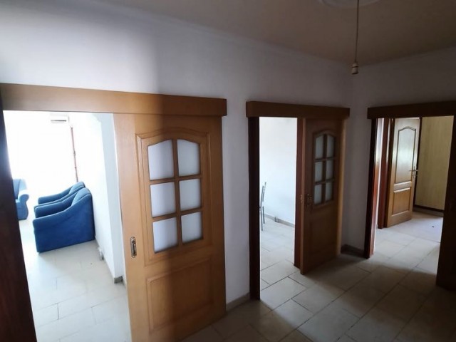 DUMLUPINAR BÖLGESİNDE SATILIK 3+1 DAİRE 