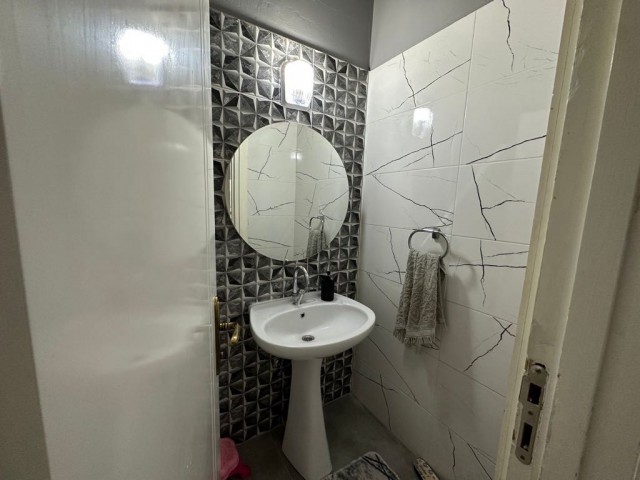 3+1 SPACIOUS FLAT FOR SALE IN ORTAKÖY AREA