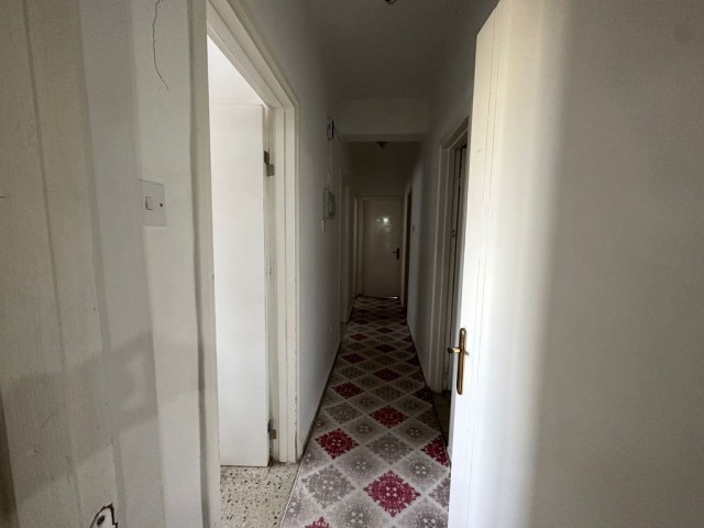 3+1 SPACIOUS FLAT FOR SALE IN ORTAKÖY AREA